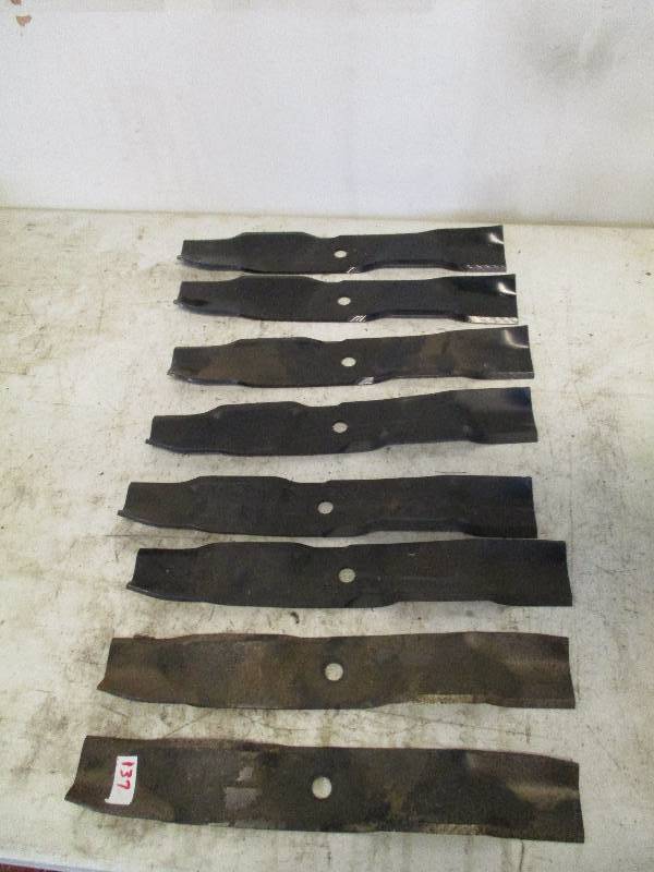 lot 137 image: Exmark Blades