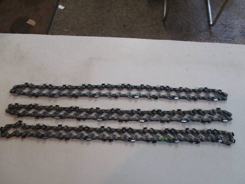 lot 142 image: Chainsaw Chains