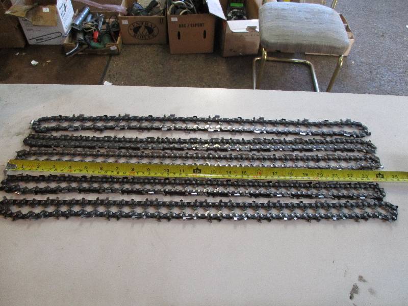 lot 159 image: Chainsaw Chains