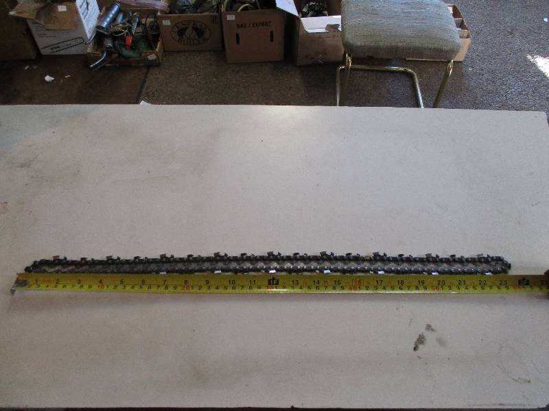 lot 163 image: Chainsaw Chain
