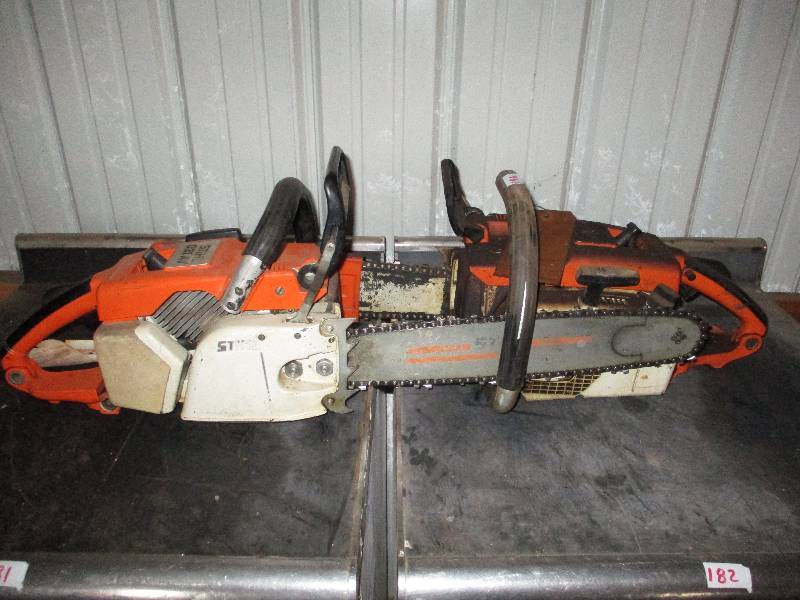 lot 196 image: Chainsaws