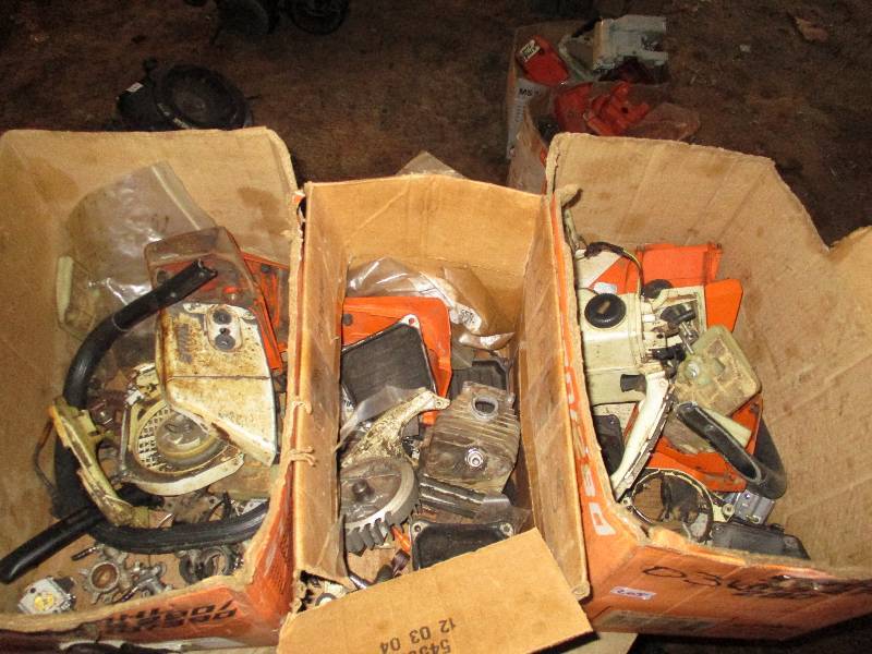 lot 205 image: Stihl 036 Parts
