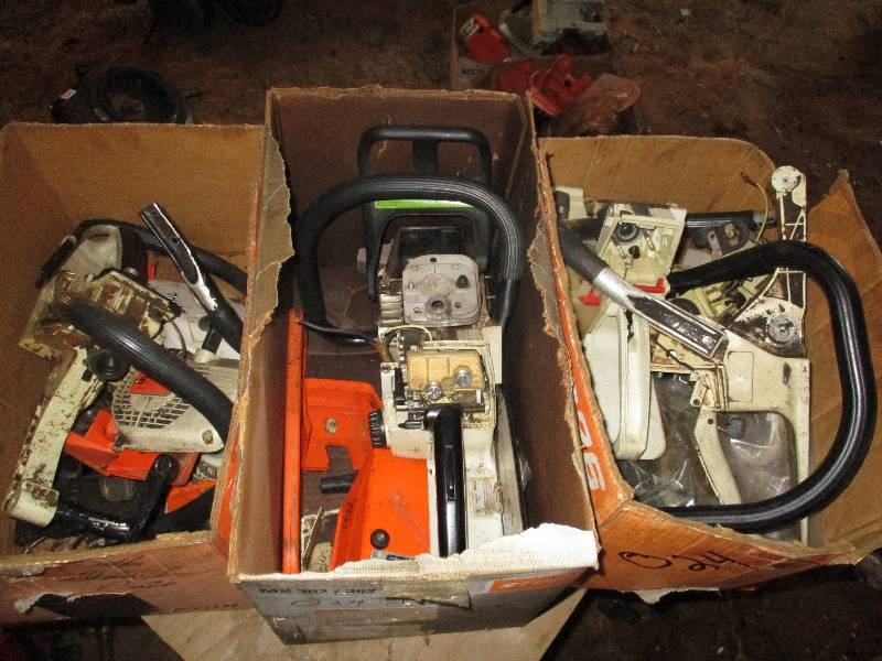 lot 207 image: Stihl 024 Parts