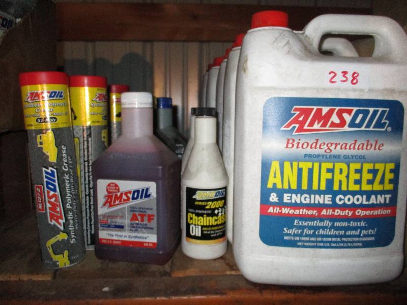 lot 238 image: Chain Case Oil and More