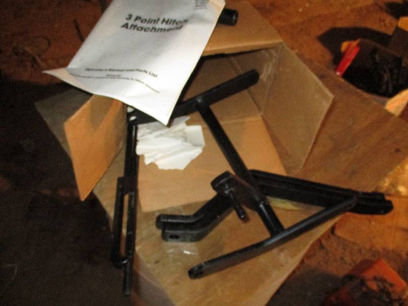 lot 247 image: Garden Tractor Hitch Attachment