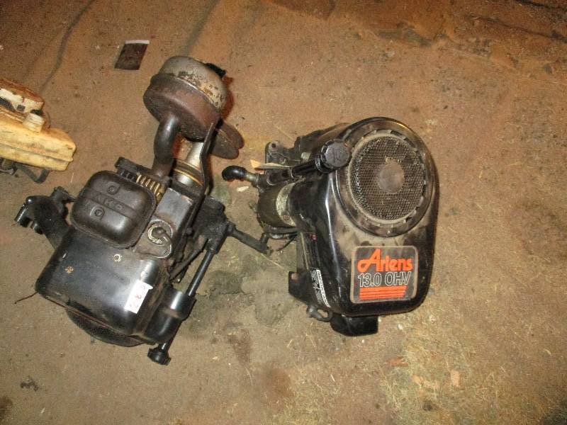 lot 283 image: (2) Engines