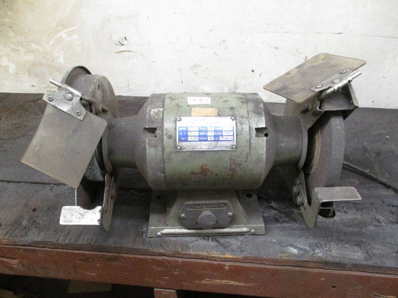 lot 362 image: Bench Grinder
