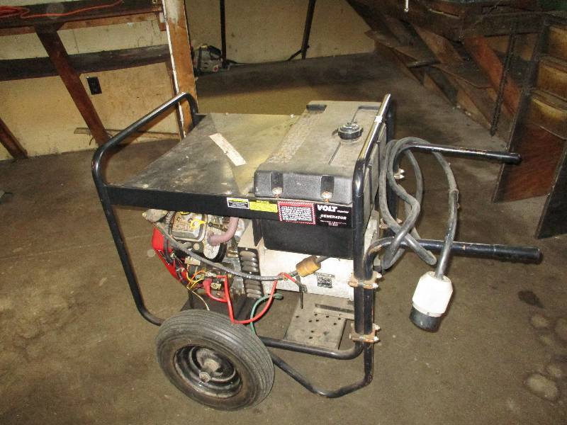 lot 390 image: Volt Master Electric Generator