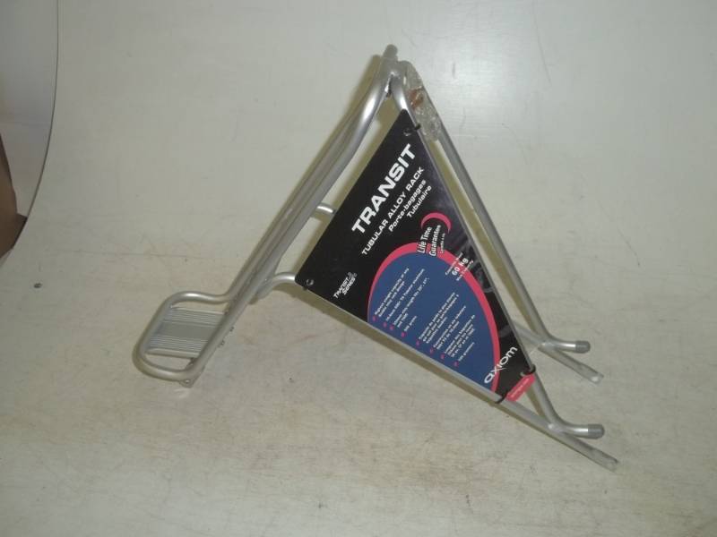 lot 9 image: Tubular Alloy Bike Rack