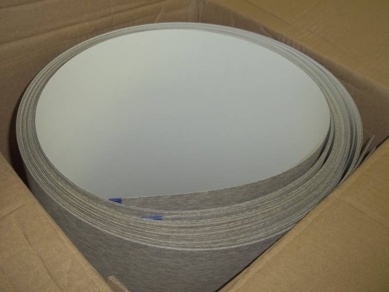 lot 19 image: laminate 9 pieces  48 wide