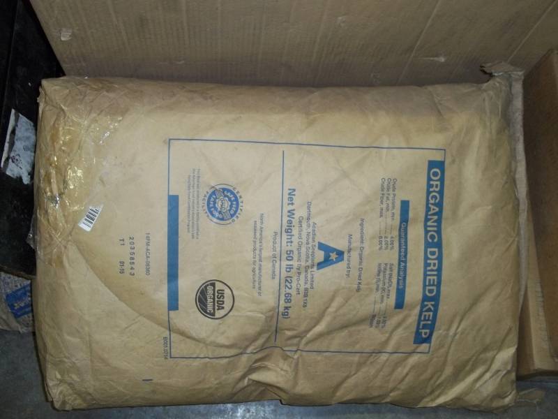 lot 44 image: 50lb bag of Organic Dried Kelp