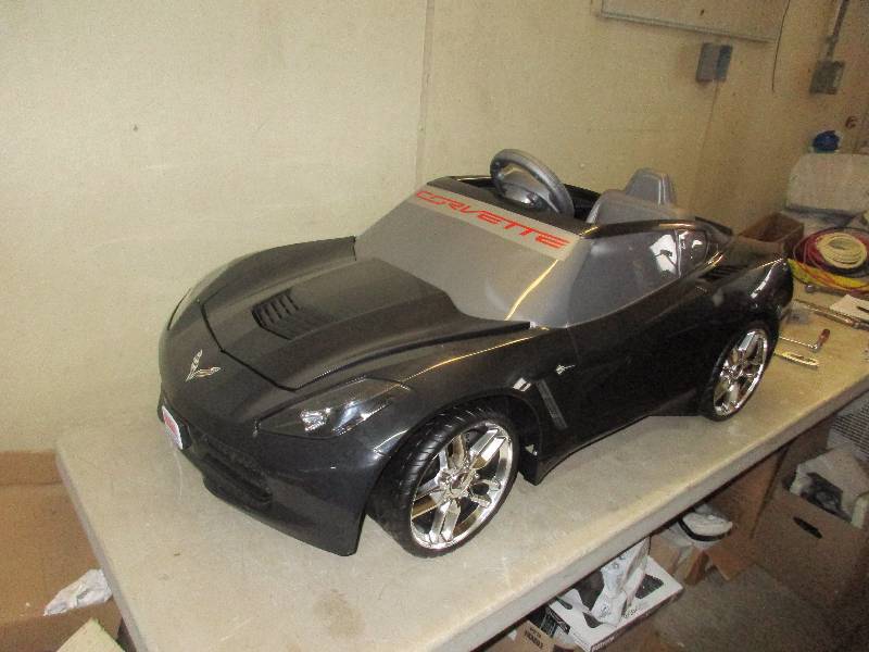 Corvette Sting Ray 12 volt power wheel