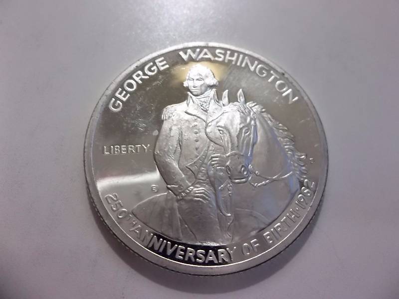 George Washington 250th Anniversary Commemorative Half Dollar 99.93 Fine Silver Unc 12 Oz.