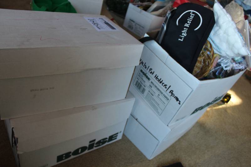lot 1646 image: Lot of (4) Boxes of Bathroom, Personal Hygiene