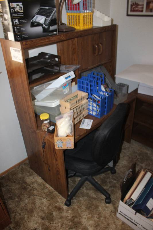 lot 1695 image: Desk, Chair