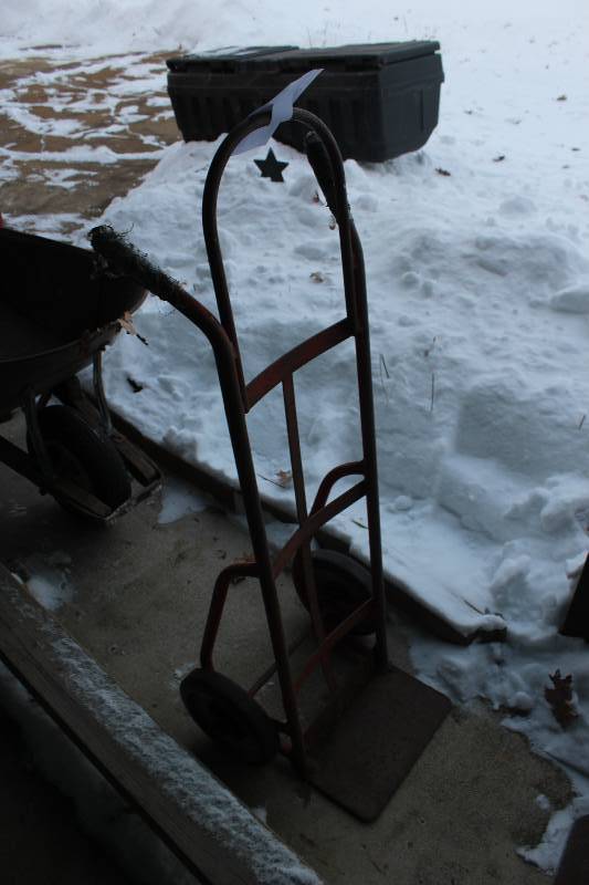 lot 1766 image: 2-Wheel Dolly