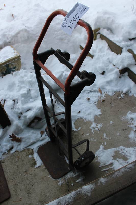 lot 1767 image: 2-Wheel Dolly