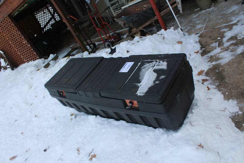 lot 1764 image: Locking Truck Bed Box