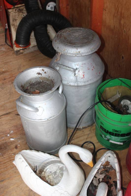 lot 1778 image: Lot of (2) Vintage Milk Cans
