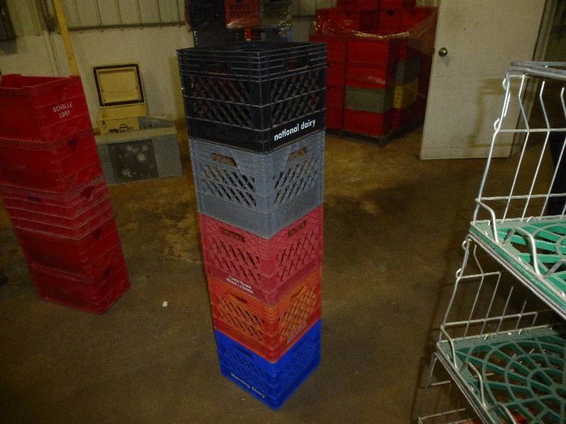 lot 14 image: Plastic Milk Crates