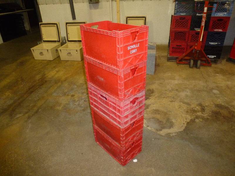 lot 15 image: Plastic Milk Crates