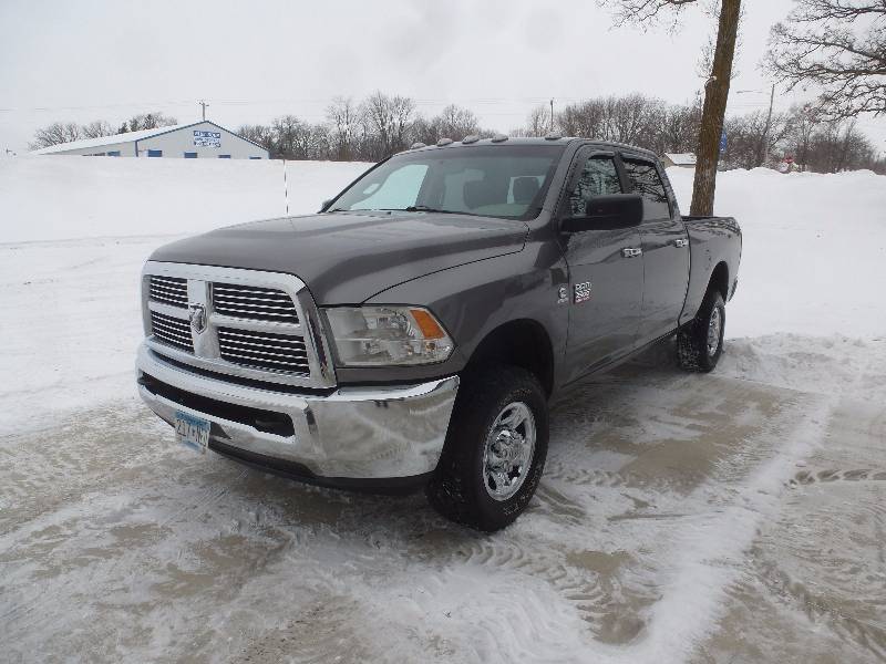 lot 2 image: 2012 Dodge Ram 4WD Diesel Truck