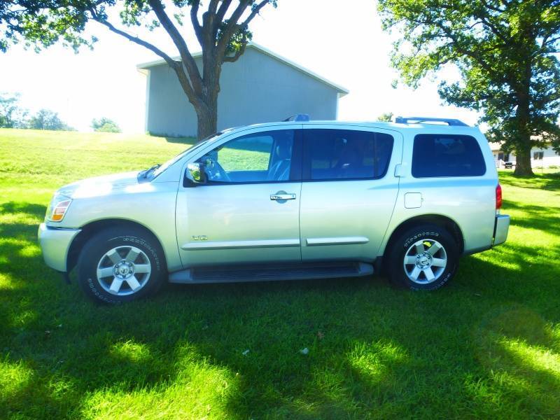 lot 10 image: 2006 Nissan Armada 4WD