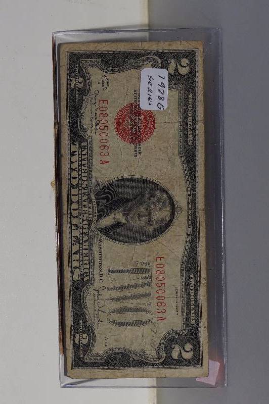 Series 1928-G Red Seal $2 Dollar Note