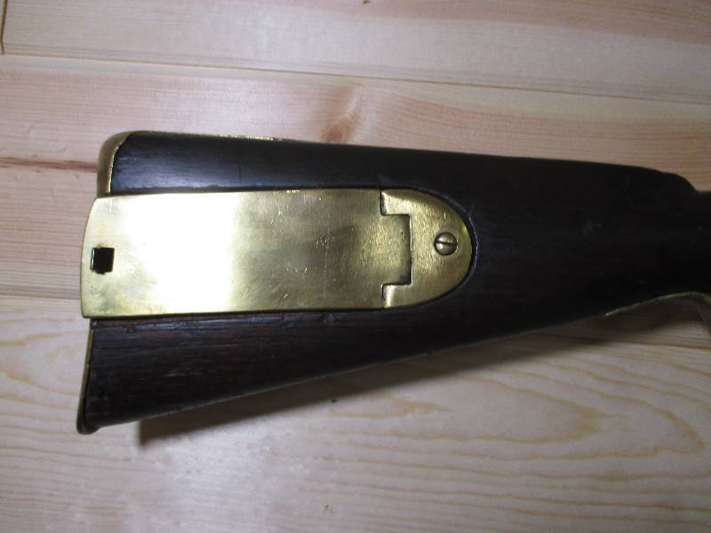 lot 10 image: British Brunswik Model 1841 Percussion Rifle