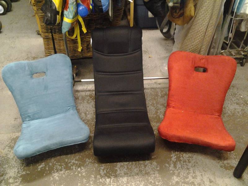 3-Floor Rocker Chairs