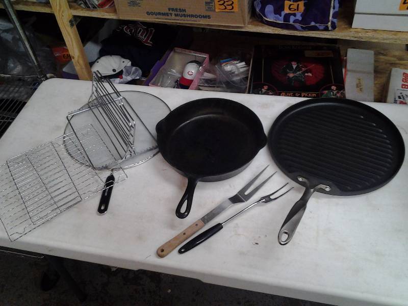 Cast Iron Pan, Large Griddle Skillet, Spatter Screen, Misc.