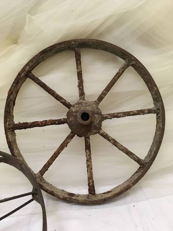 lot 44 image: Cast Iron Wheels