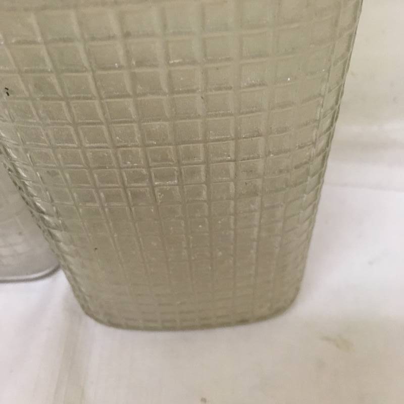 lot 60 image: Mason Jars