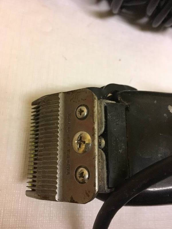 lot 74 image: Pair of Clippers