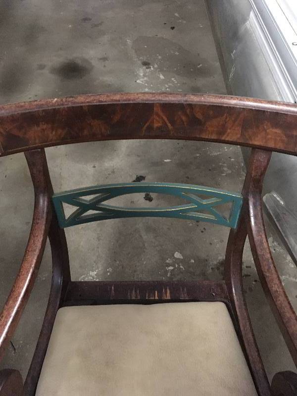 lot 13 image: Antique Chair