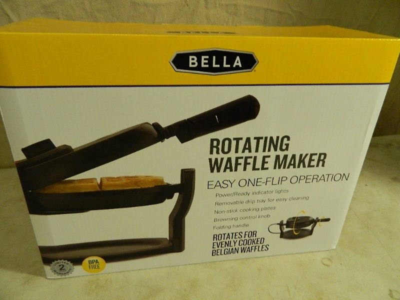 lot 14 image: New Bella Waffle Maker