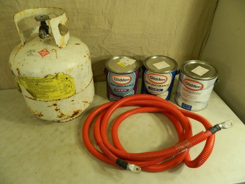 lot 87 image: New Paint, Battery Cable, Propane Tank