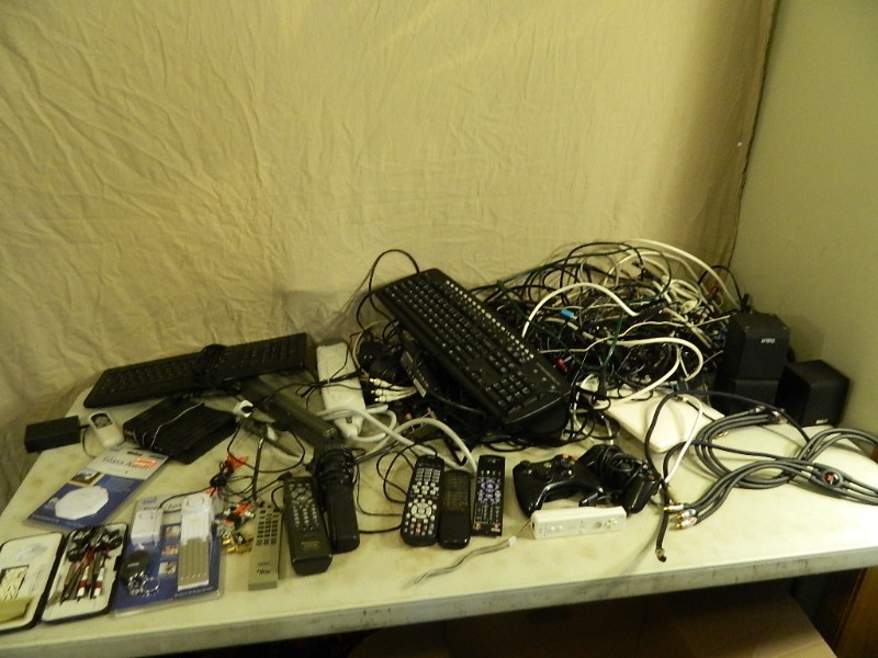 lot 100 image: New Alarm Kit, Assorted Electronics, and More
