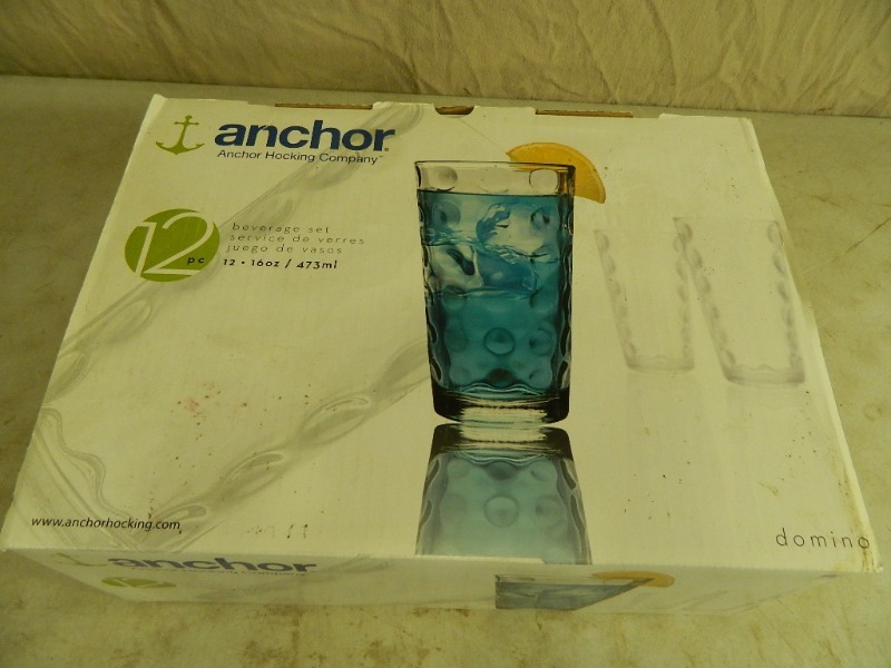 lot 167 image: New 12 Pc Anchor Glass Set