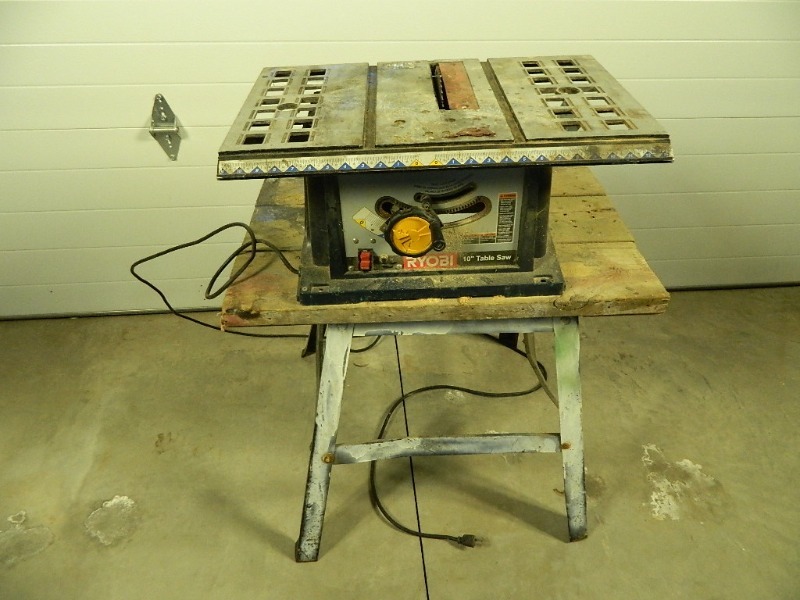 lot 37 image: Ryobi Table Saw