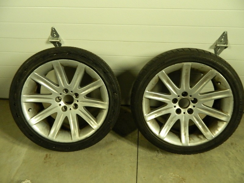 lot 45 image: 2 - 19 inch BMW Wheels