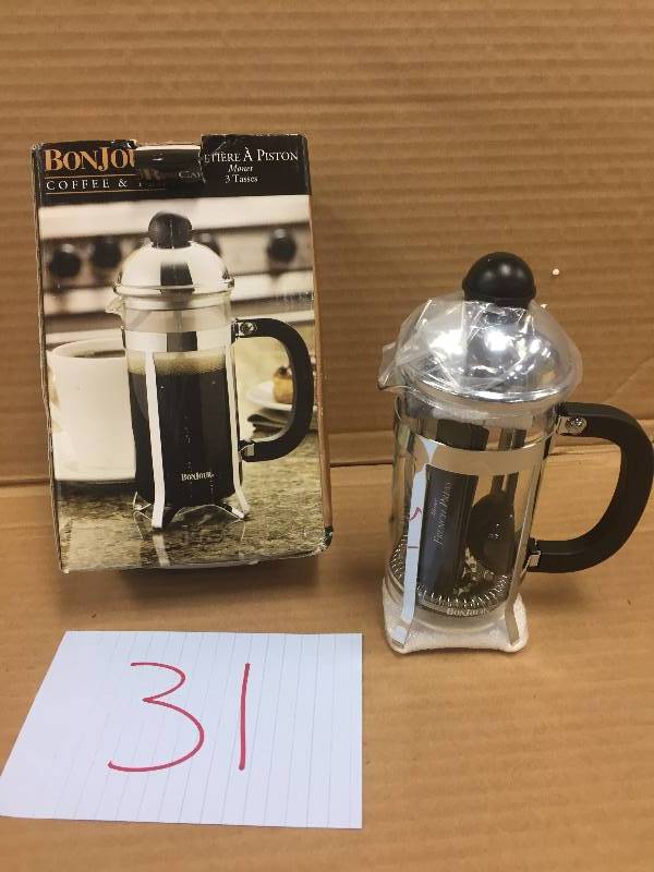 lot 31 image: BonJour Monet 3-Cup French Press