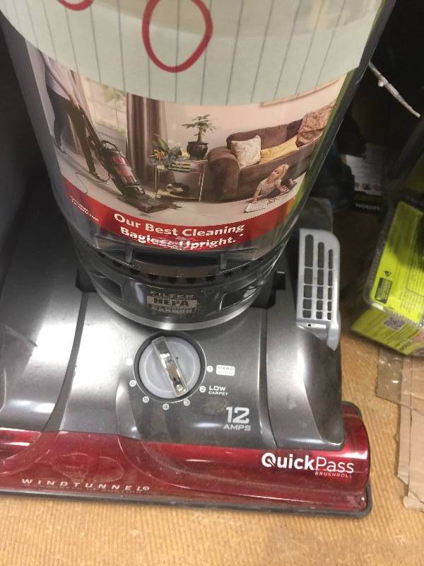 lot 108 image: Hoover Vacuum Cleaner WindTunnel 3 High Performance Pet Bagless Corded Upright Vacuum UH72630PC in like New working conditions
