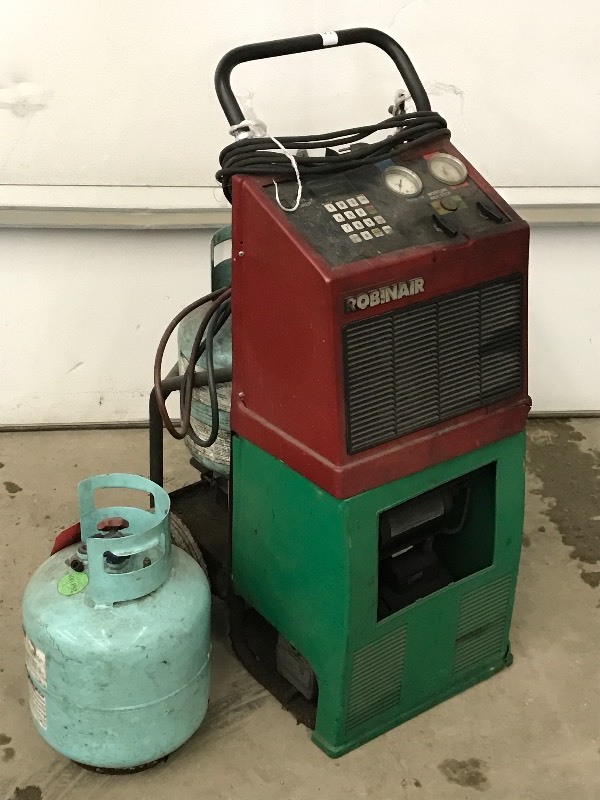 lot 5 image: Robinaire 134a Refrigerant Recycler...