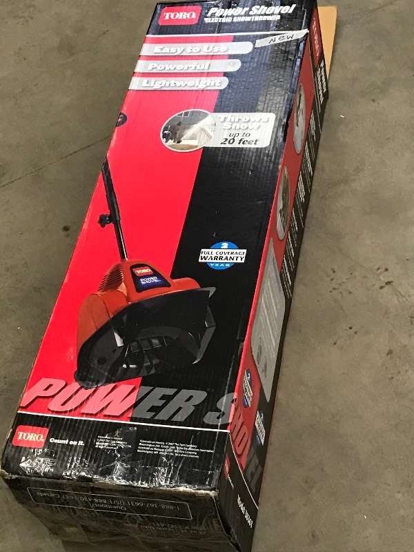 lot 72 image: Toro Power-Shovel Electric Snow Thr...