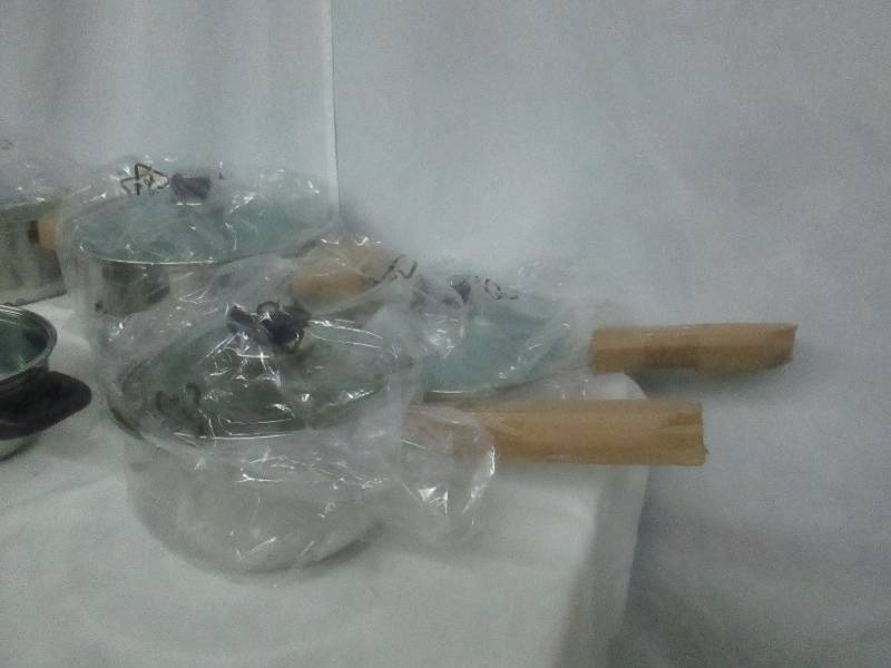 lot 19 image: Alcove 12-pc. Stainless Steel Cookware Set