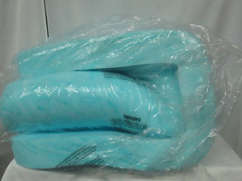 lot 18 image: McLeland Design Gel Memory Foam Topper - Queen