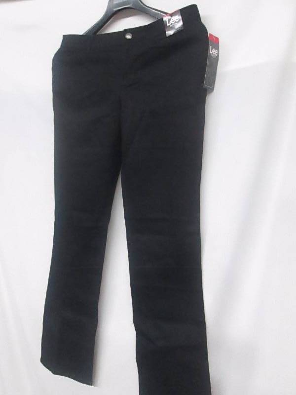 lot 60 image: Lee Uniforms Juniors Original Straight-Leg Pant