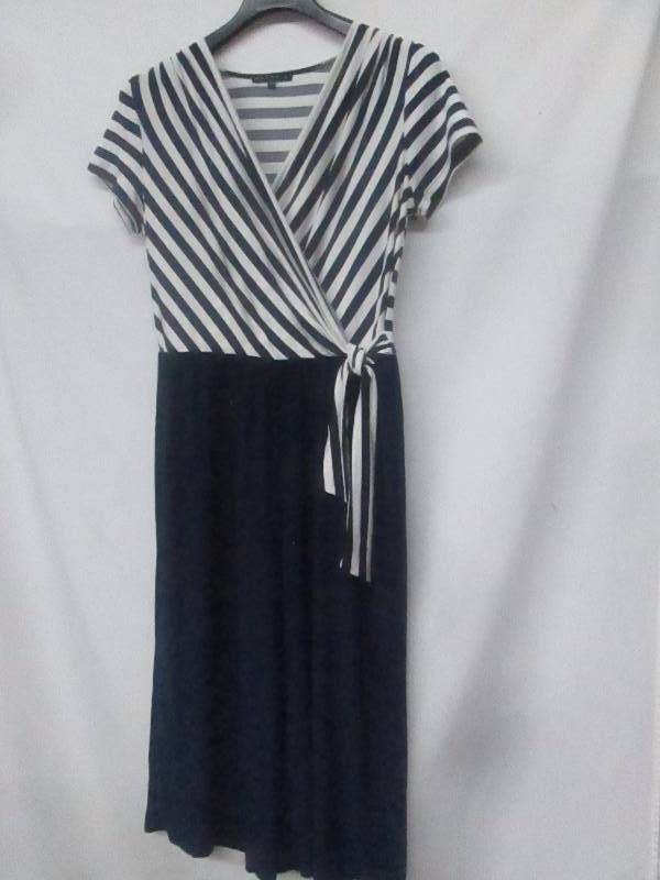 lot 62 image: Tiana B Stripe Gaucho Jumpsuit
