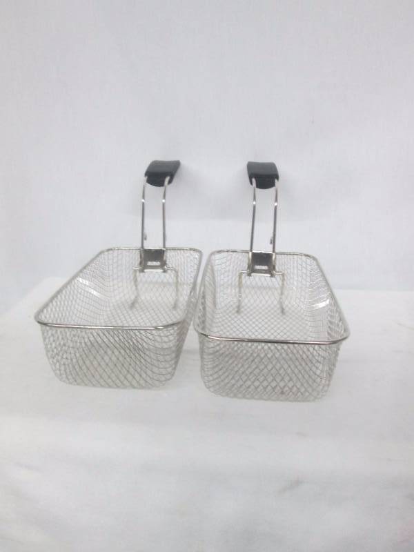lot 96 image: Presto ProFry Baskets